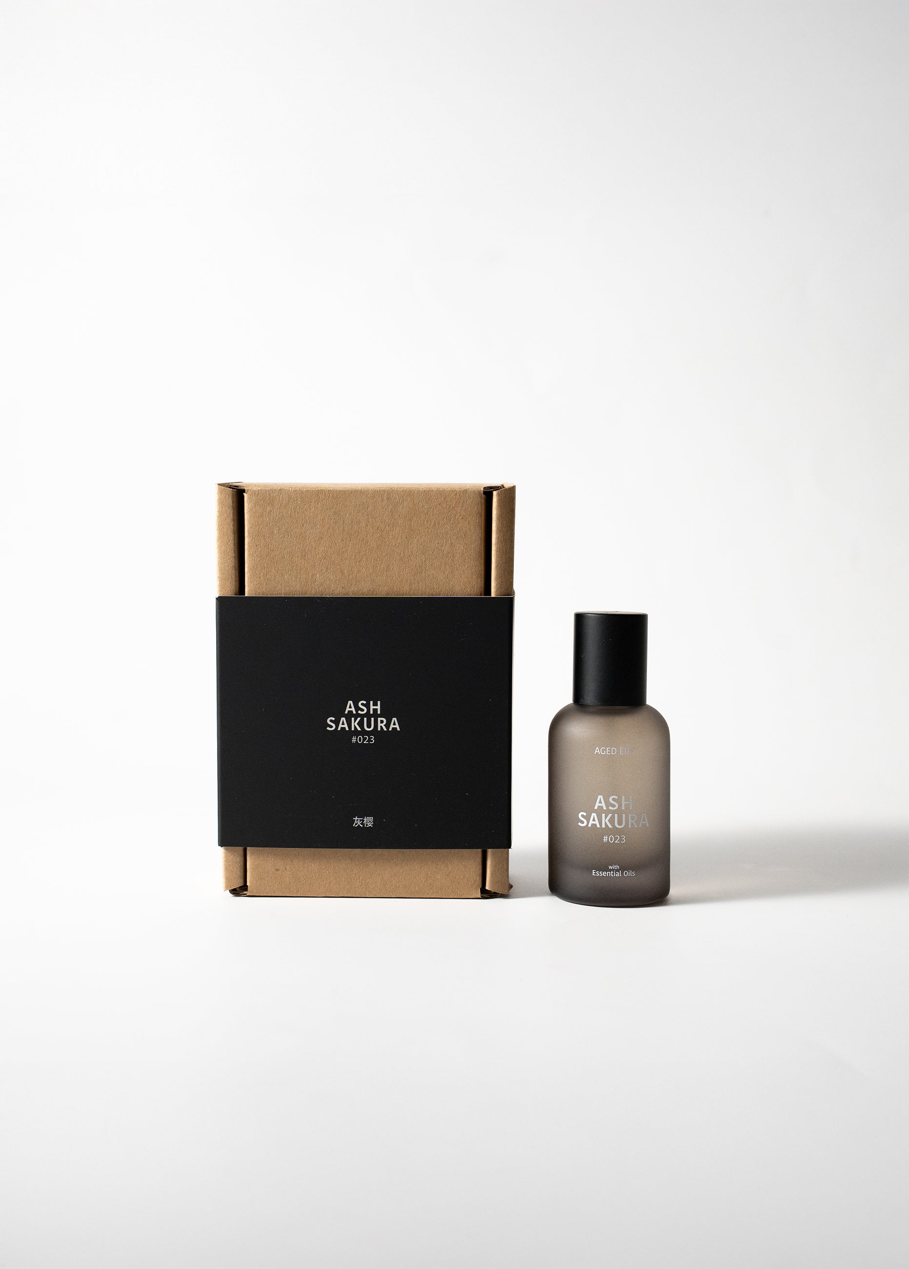 Ash Sakura 灰樱 #023